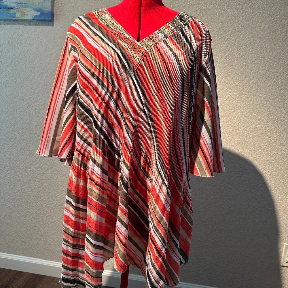 Catherines 2x (22/24) Pleated Lightweight Blouse with 3/4 sleeves